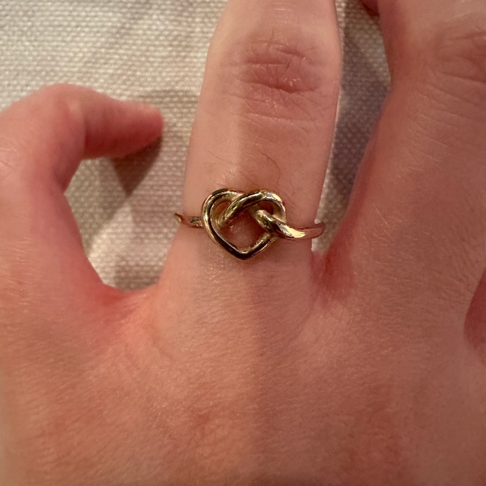 James Avery Delicate Heart Knot Ring 14K Gold
